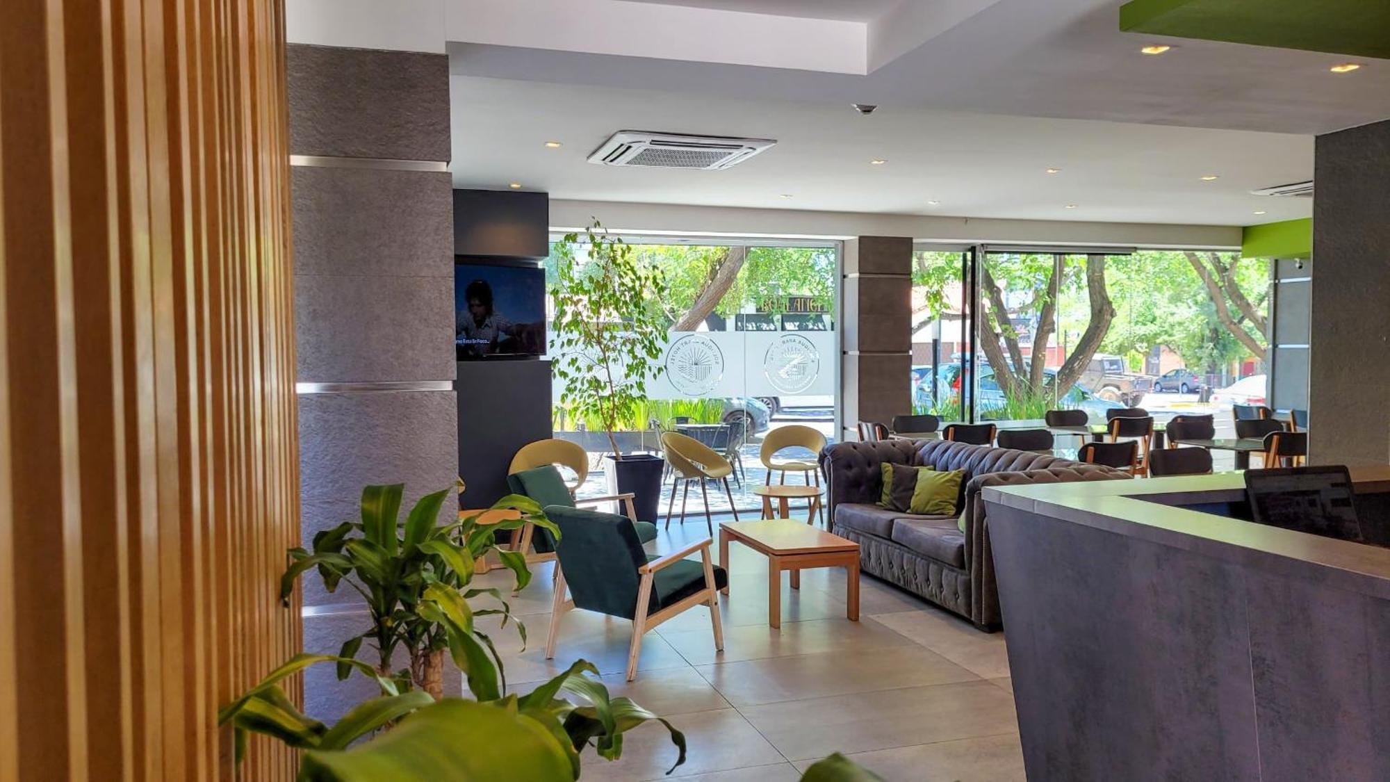 Apartahotel Soltigua Mendoza